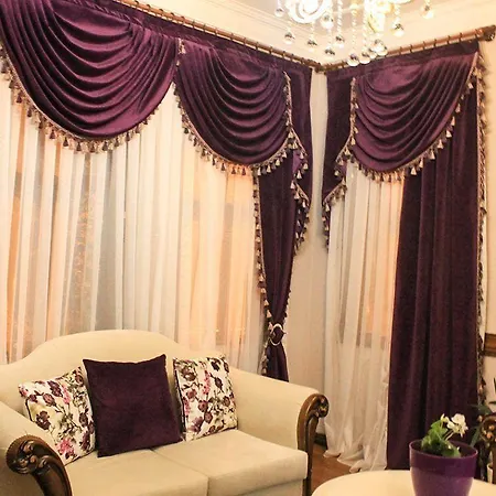 Butik 2* איזמיט