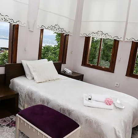 Butik ホテル イズミット