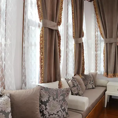 Hotel Butik 2*