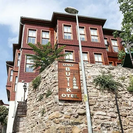 Butik イズミット